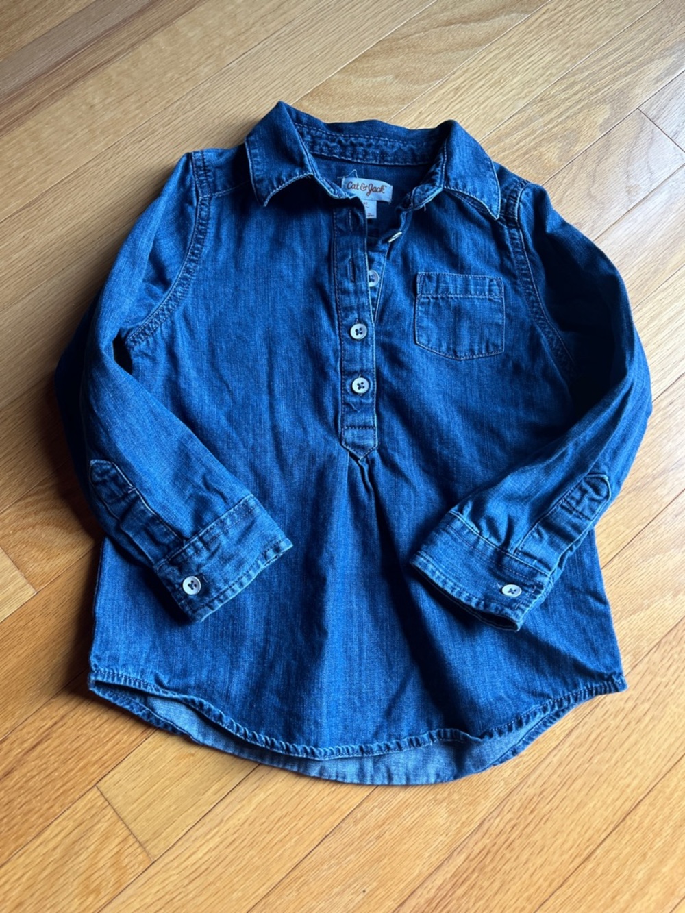 🍀6/$20 Cat & Jack Dark Blue Denim Button-Front Shirt